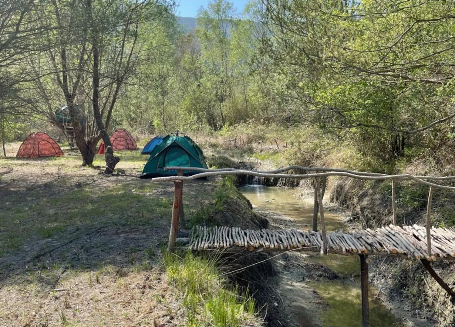 Lake Campground Silvano Berat Albania