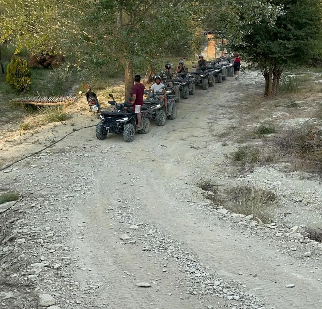 Luxury tent Lake Campground Silvano Berat